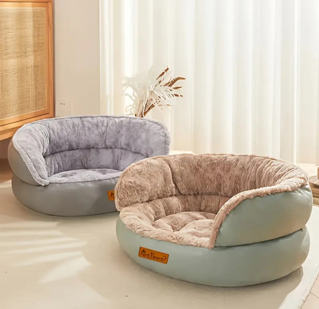 Luxury Wide Edge Round Dog Bed with Non-Slip Base & Washable Cover