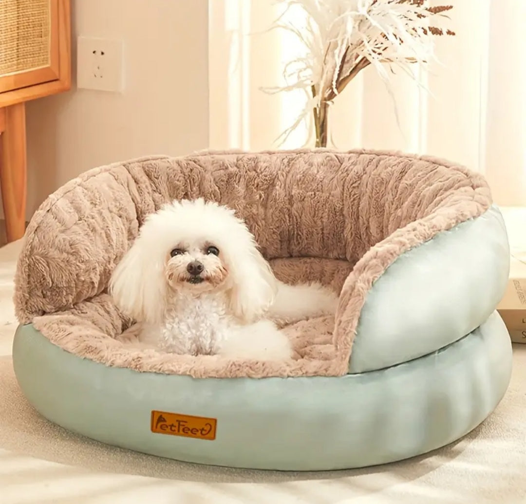 Luxury Wide Edge Round Dog Bed with Non-Slip Base & Washable Cover