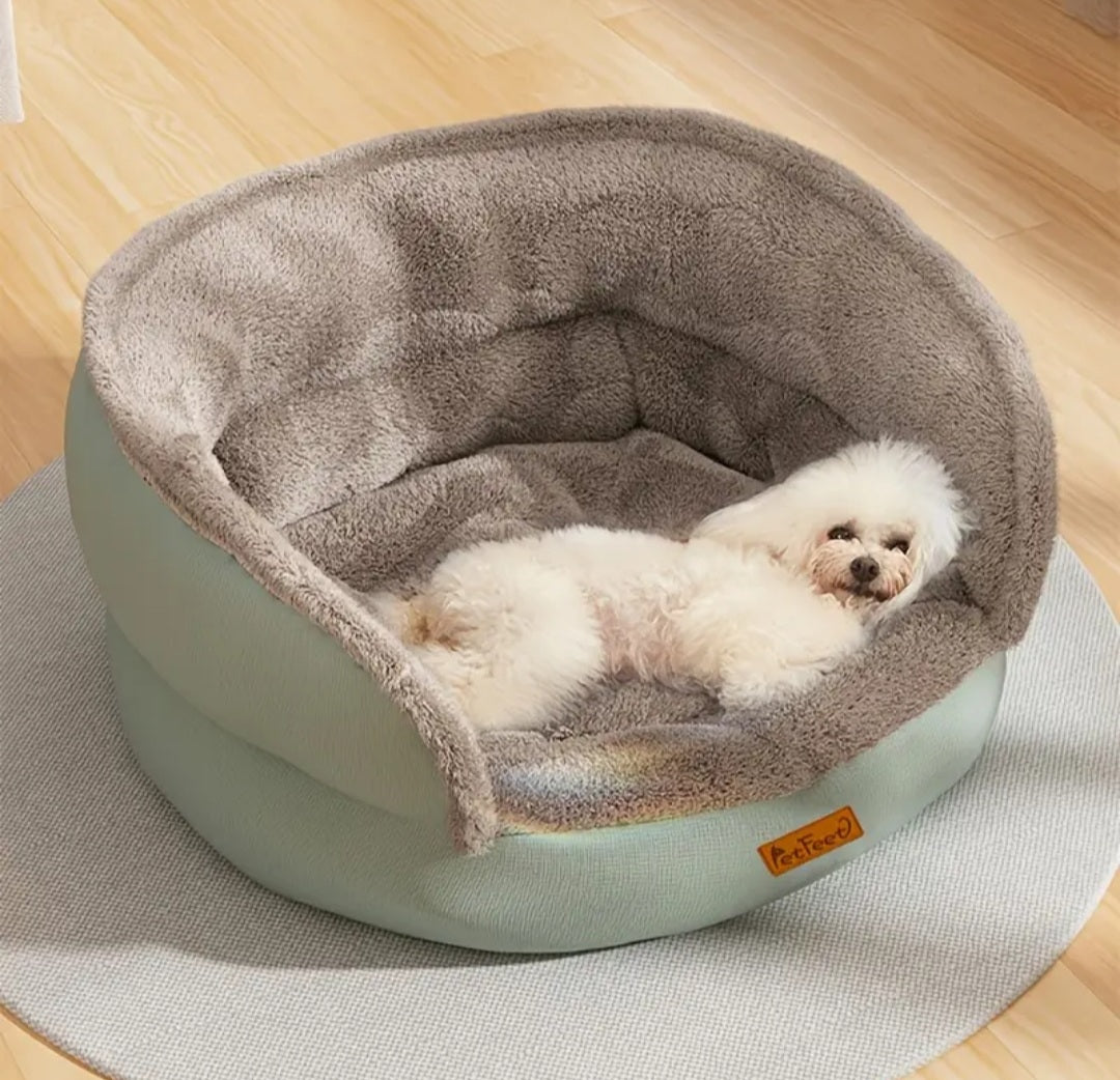 Luxury Wide Edge Round Dog Bed with Non-Slip Base & Washable Cover